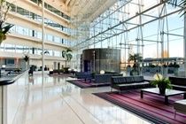 Premier Inn Premier Inn Heathrow Airport Terminal 4 斯坦维尔 外观 照片